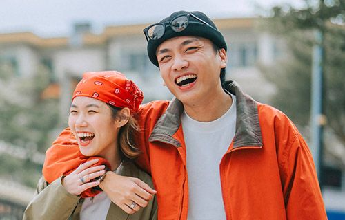 愛相隨傳承儲蓄保險計劃（優越版）